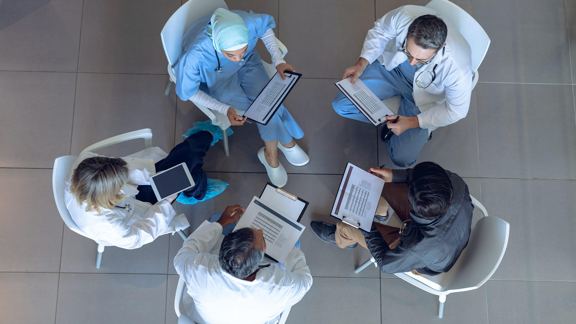 Comment fluidifier la collaboration dans son établissement de santé ?